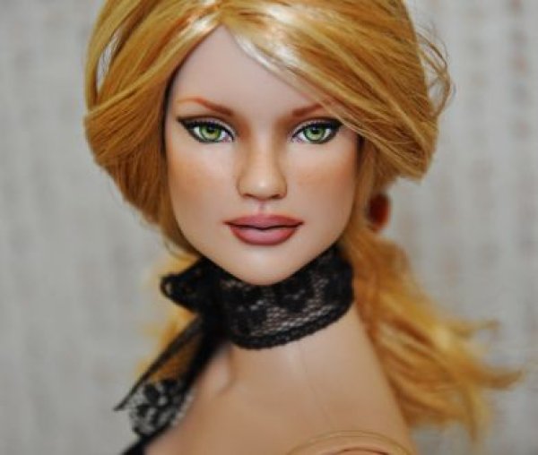 Linda A Glinda Doll Repaint